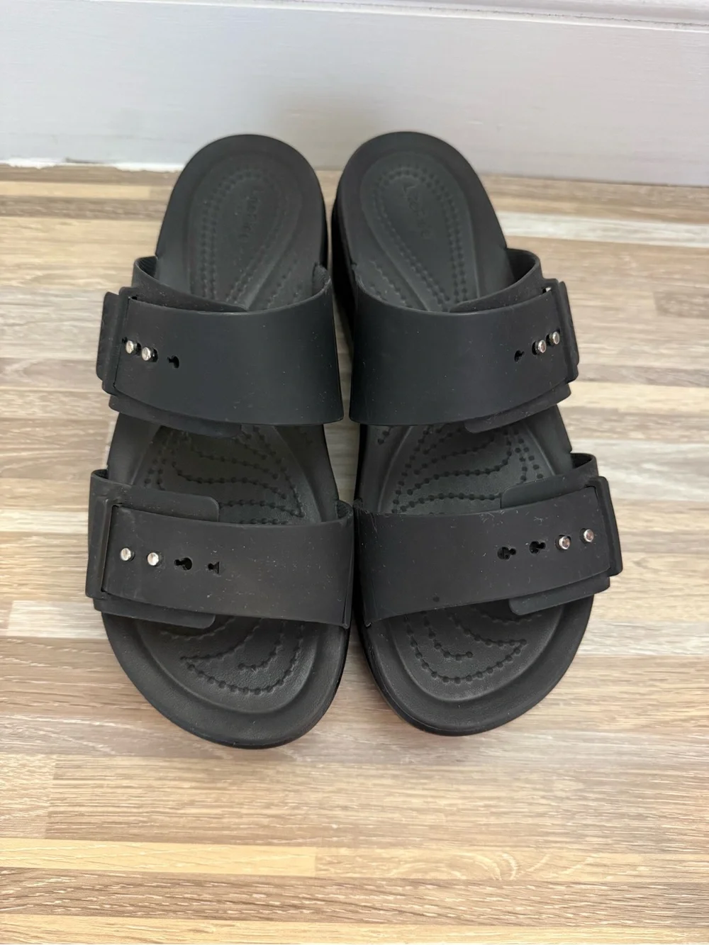 CROCS Brooklyn Low Wedge Sandal — Black